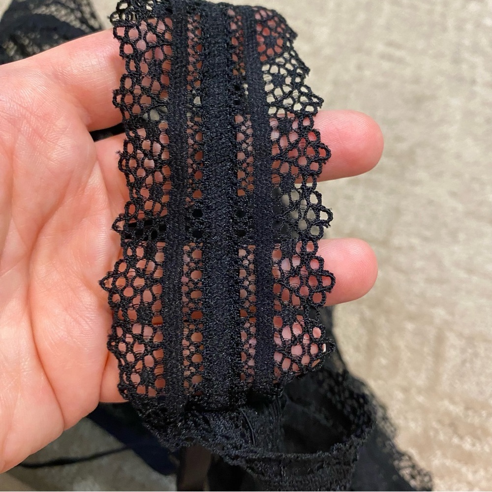 {Victoria's Secret} High Neck Halter Style Lace Bralette | Black ~ Medium - Picture 6 of 16